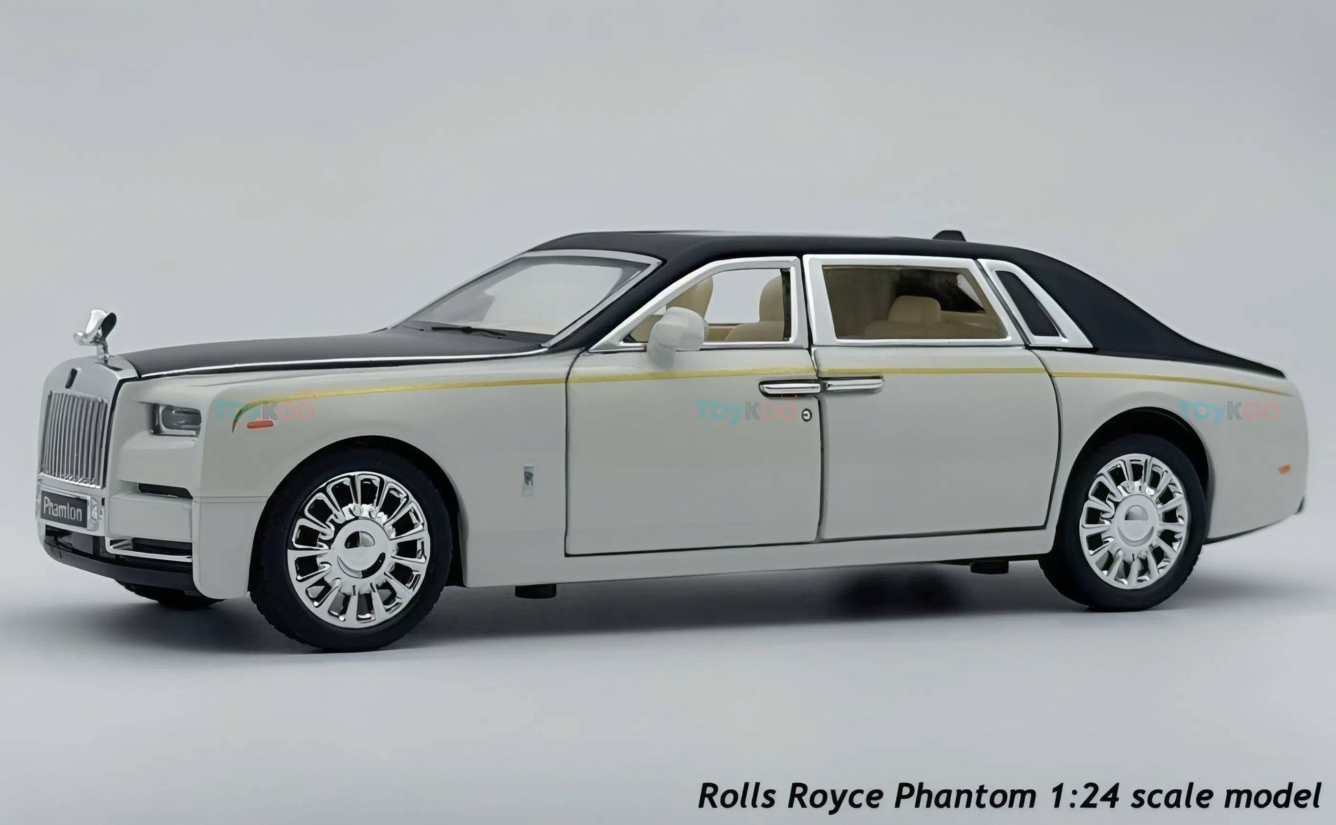 Rolls Royce Phantom 1:24 diecast scale model | Assorted Color